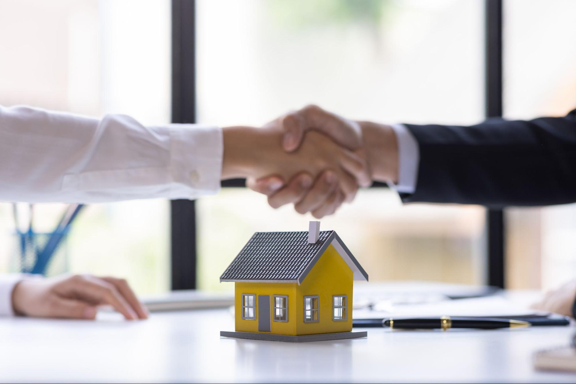 Selling a Home with Title Issues? Cash Buyers May Be the Solution